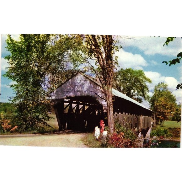 Covered Bridge Parsonfield Porter Maine Postcard Travel Souvenir Unposted - Picture 1 of 2